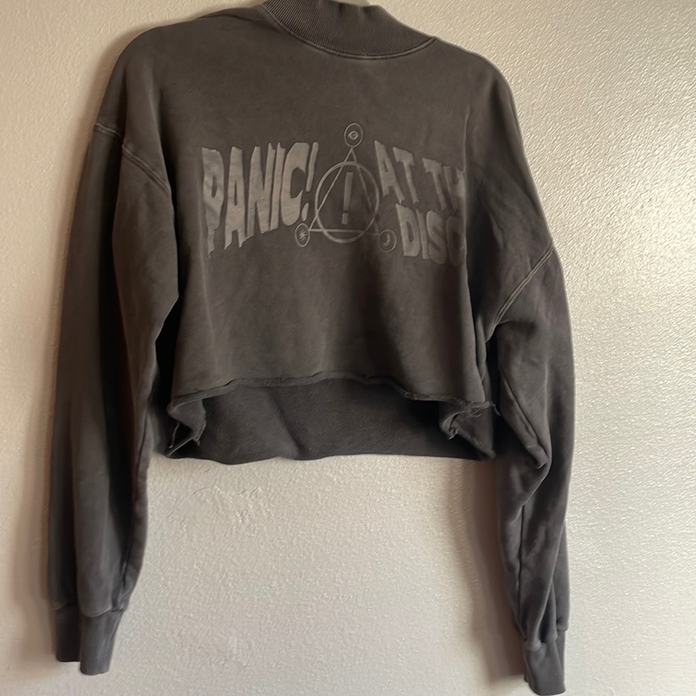 cropped sweatshirt ☕️